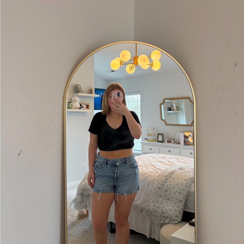American Eagle highwaisted shorts
